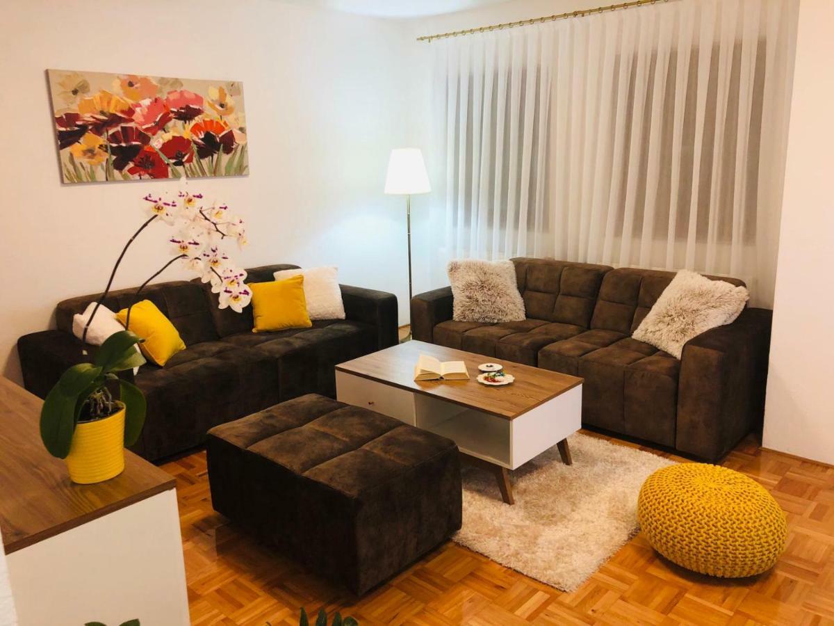 Apartment Golden Fields Smoljanac Exterior photo